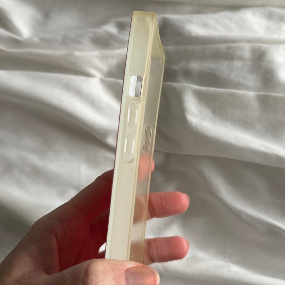 FLAUNT IPhone 15 phone case - Picture 7 of 7